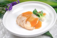 新鮮松茸扒菜膽的做法