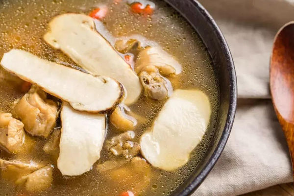 松茸不能和什么一起煮吃