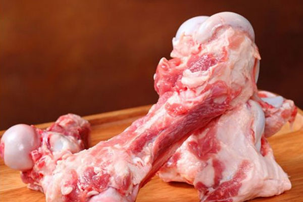 新鮮松茸骨湯面的功效作用與營養(yǎng)價(jià)值