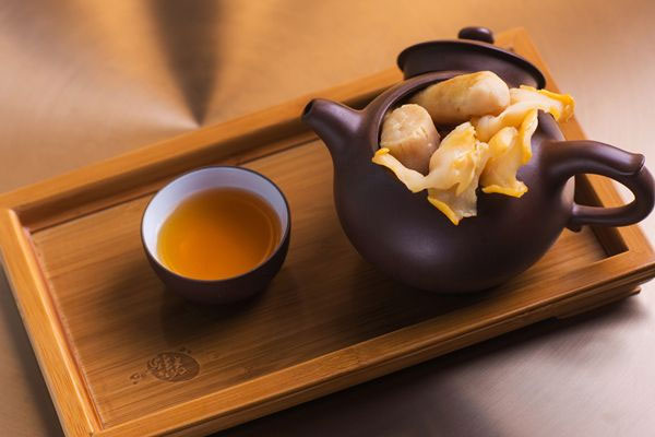 養(yǎng)生松茸功夫湯的具體做法步驟