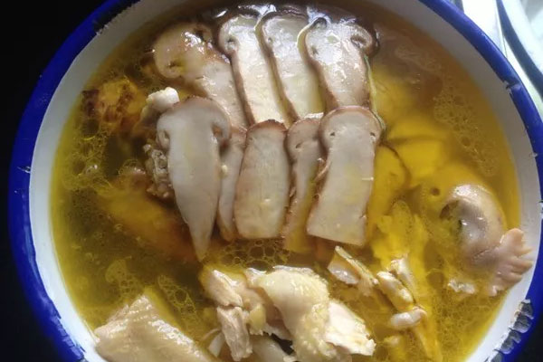 新鮮松茸土雞湯怎么做好吃