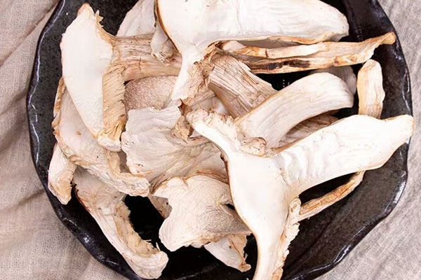 干松茸可以生吃嗎