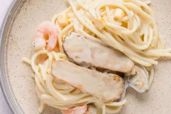 產(chǎn)婦坐月子期間可以吃松茸嗎