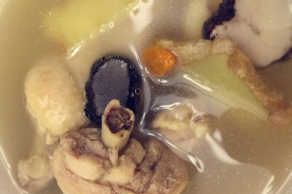 糖尿病人可以吃黑松露湯嗎