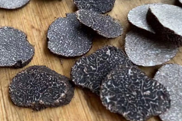 上海新鮮黑松露價(jià)格