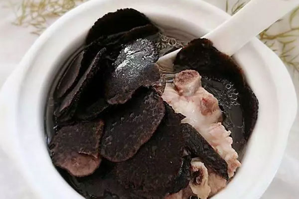黑松露煲湯放什么食材比較好