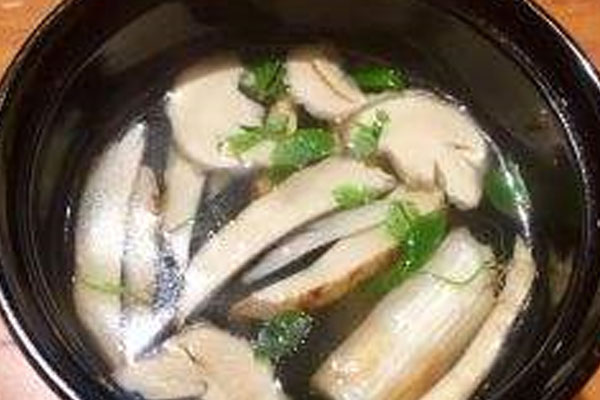 松茸清湯需要燉多久