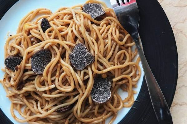 新鮮松露的生吃做法