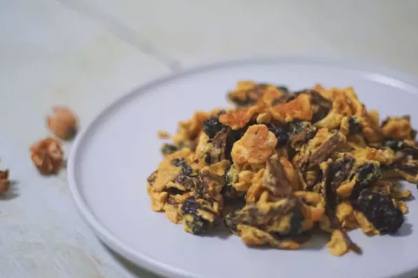 羊肚菌炒雞蛋的營養(yǎng)價(jià)值與功效作用