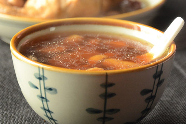 美味牛肝菌土雞湯的做法竅門(mén)