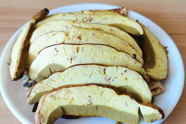 牛肝菌可以和什么一起煲湯