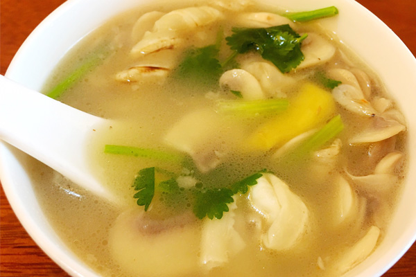 牛肝菌蘑菇湯過(guò)了一夜還能喝嗎