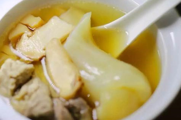 孕婦可以喝牛肝菌花膠湯嗎，孕婦什么時候喝牛肝菌花膠湯最好