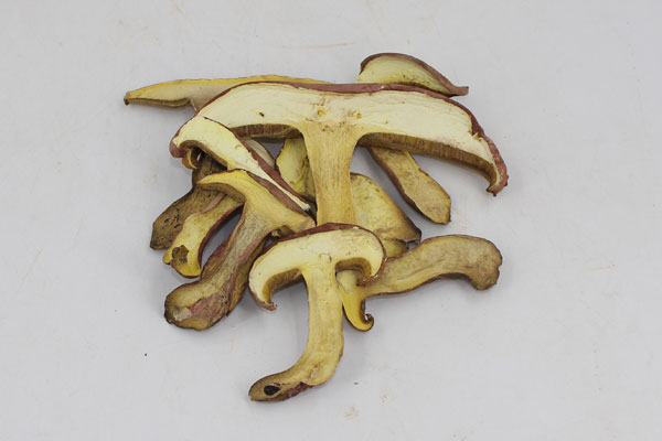 如何挑選干牛肝菌，干牛肝菌如何泡發(fā)才不會(huì)硬