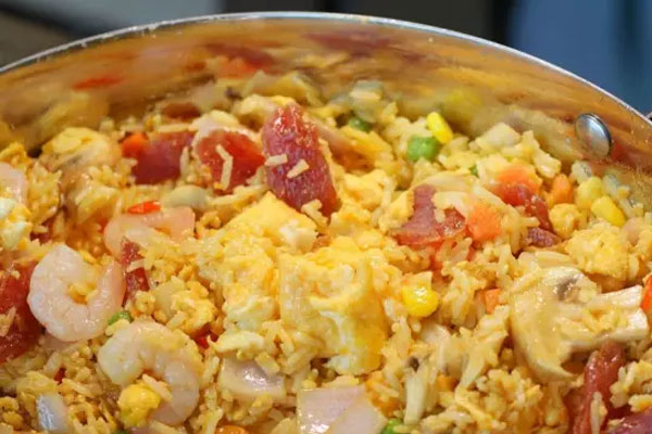 牛肝菌黃金蛋炒飯的營養(yǎng)價值與功效作用