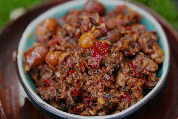 牛肝菌香辣醬的搭配吃法