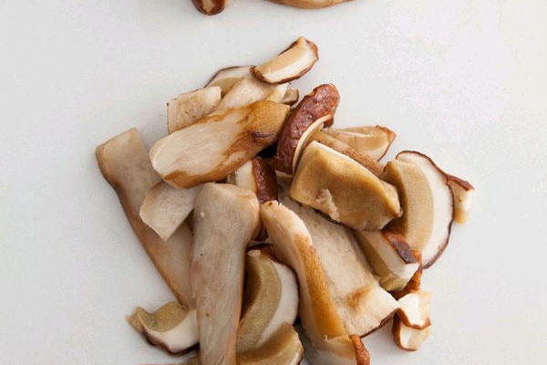 牛肝菌肉醬意面的功效作用與營(yíng)養(yǎng)價(jià)值