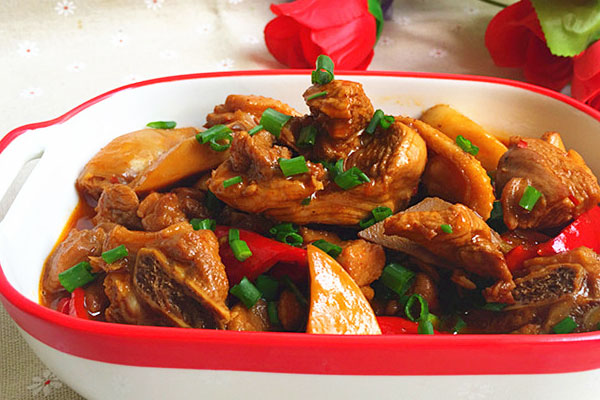 牛肝菌燉鴨的功效作用與營(yíng)養(yǎng)價(jià)值