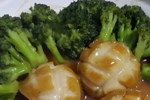 鮑魚焗牛肝菌的做法