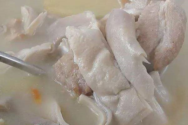 松茸燉豬肚功效與作用