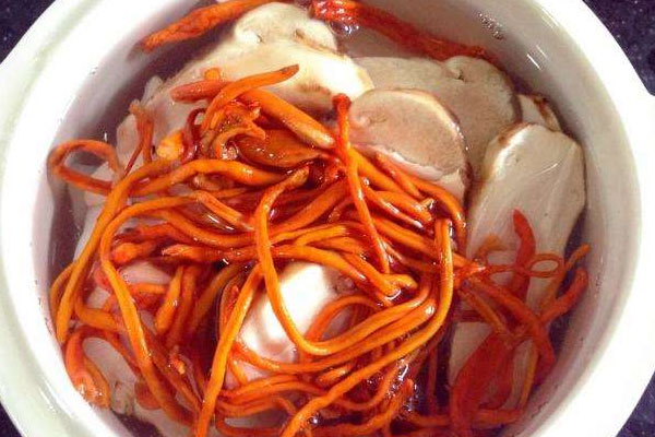 松茸蟲草花排骨湯的做法 松茸蟲草花排骨湯的做法