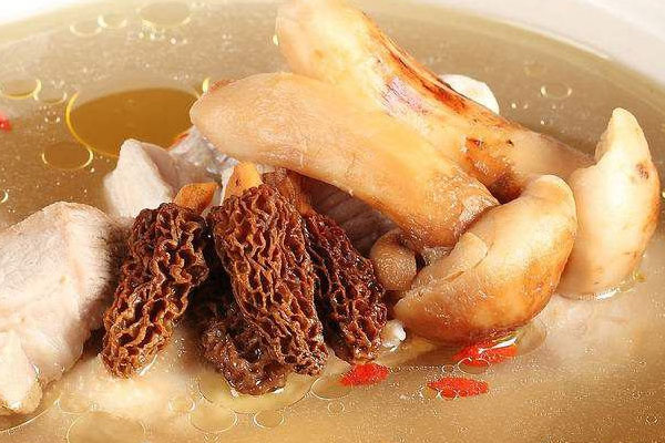 天麻松茸燉鴿子的功效作用與營養(yǎng)價值