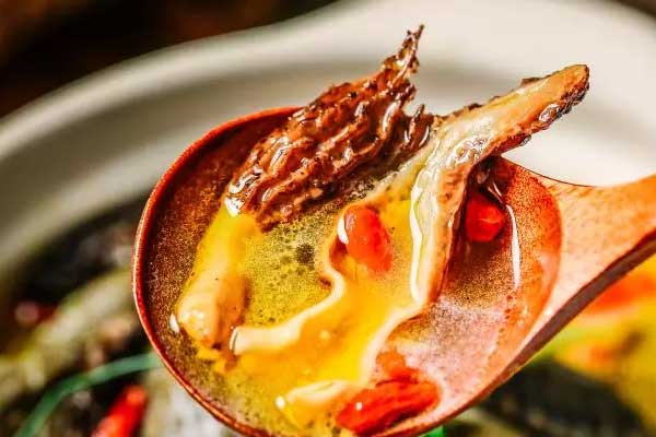 喝羊肚菌湯是喝湯還是吃羊肚菌 喝羊肚菌湯是喝湯還是吃羊肚菌