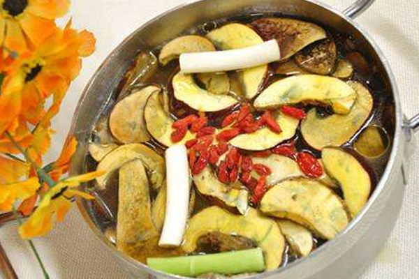 牛肝菌可以燉雞湯嗎 牛肝菌可以燉雞湯嗎