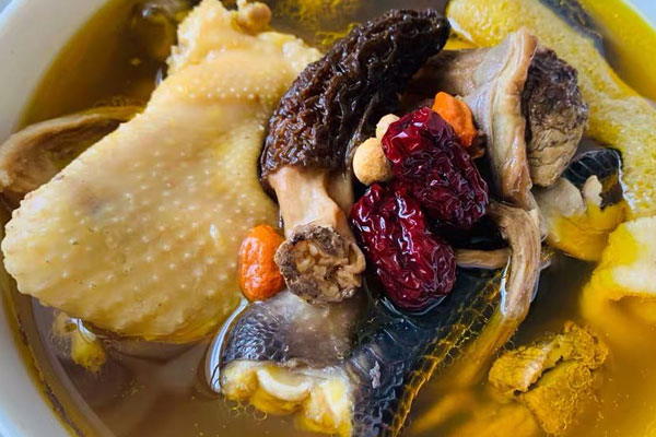 羊肚菌當(dāng)歸雞湯怎么做 羊肚菌當(dāng)歸雞湯怎么做