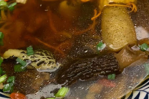 羊肚菌香菇排骨湯的功效作用 羊肚菌香菇排骨湯的功效作用