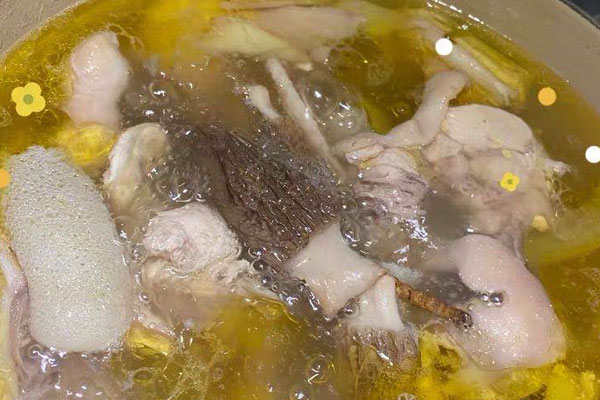 煮五個人的羊肚菌湯要放多少個 煮五個人的羊肚菌湯要放多少個