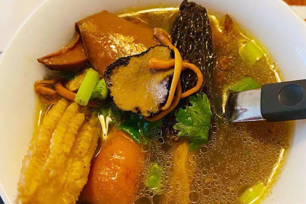 羊肚菌胡蘿卜燉湯的禁忌 羊肚菌胡蘿卜燉湯的禁忌