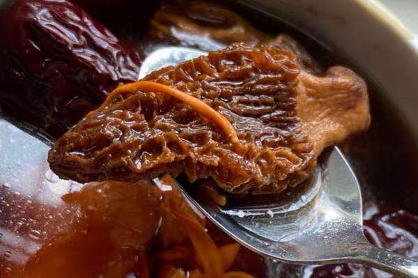 晚上9點(diǎn)后還可以吃羊肚菌湯嗎 晚上9點(diǎn)后還可以吃羊肚菌湯嗎