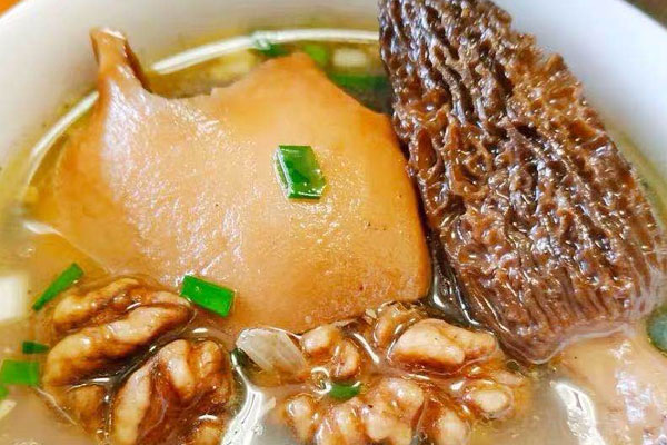 羊肚菌和不同食材煲湯的功效作用