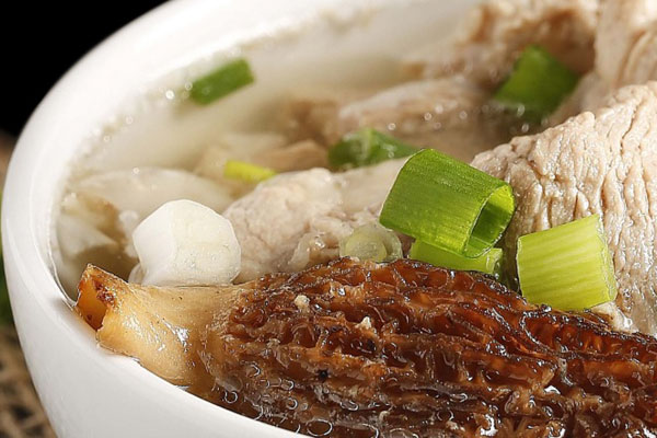 肺癌病人可以每天吃羊肚菌嗎