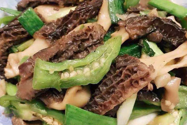 剖腹產(chǎn)可以吃羊肚菌嗎，坐月子吃羊肚菌會(huì)回奶嗎