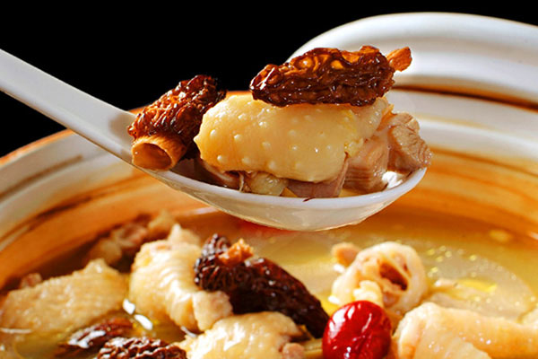 蕁麻疹可以吃羊肚菌嗎，羊肚菌和什么蔬菜相克