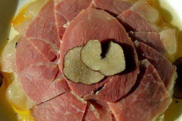 松露可以和臘肉一起吃嗎 松露可以和臘肉一起吃嗎