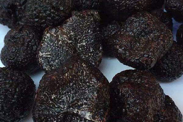 黑松露怎么洗洗的干凈，黑松露為什么不能水洗