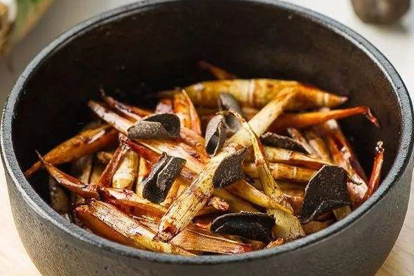 松露炒春筍哪些人不能吃 松露炒春筍哪些人不能吃