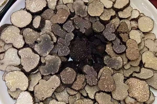 黑松露解凍后花紋沒有了，新鮮松露冷凍的方法