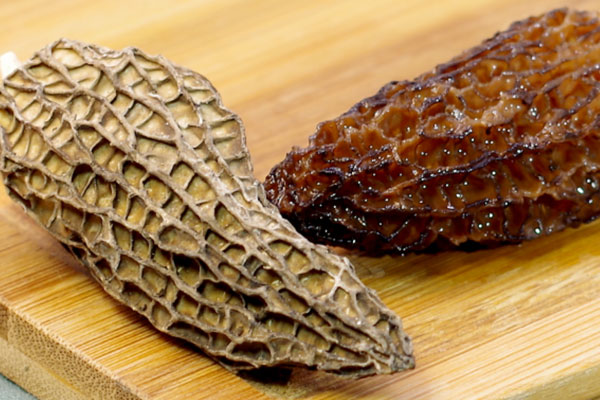 熬高湯可放羊肚菌嗎，羊肚菌熬小米粥的做法