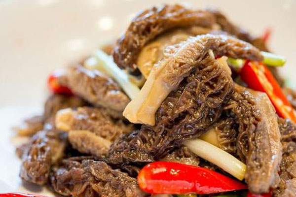 羊肚菌炒牛肚怎么做 羊肚菌炒牛肚怎么做