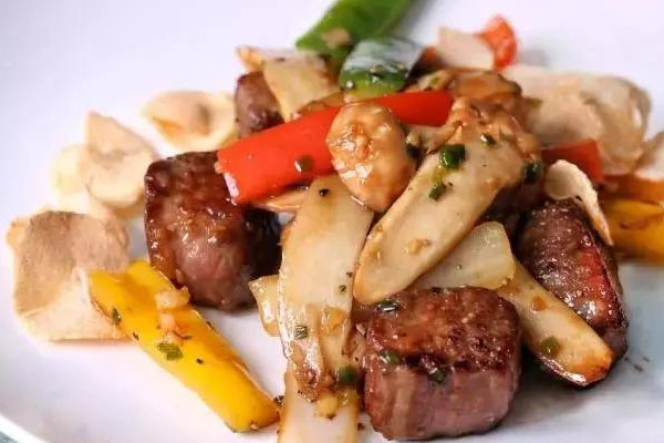 新鮮松茸炒什么好吃 新鮮松茸炒什么好吃