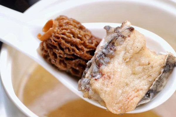 羊肚菌魚(yú)湯如何做好