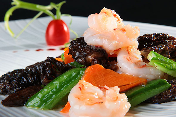 羊肚菌炒蝦仁怎么做好吃，怎么炒才香嫩