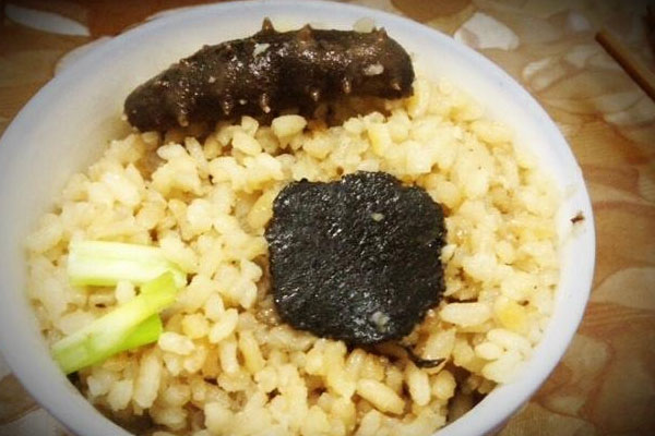 蒸黑松露糯米飯用什么容器好 蒸黑松露糯米飯用什么容器好