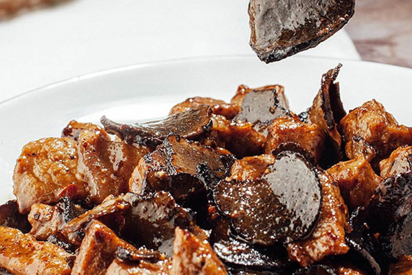 黑松露至尊雞怎么做好吃，有哪些食用禁忌