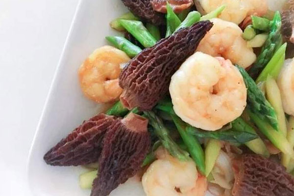 羊肚菌炒蝦仁怎么炒才又香又嫩 羊肚菌炒蝦仁怎么炒才又香又嫩