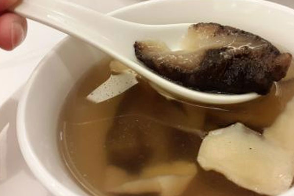 松茸海參湯喝了會(huì)胖嗎 松茸海參湯喝了會(huì)胖嗎